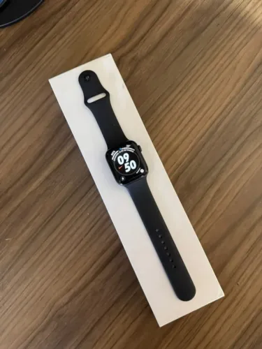 Apple Watch Series 6 Cinza Espacial/Preto 44mm 