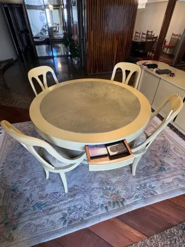 Mesa de Jogos/Jantar Original Mobilínea Anos 80 + 4 Cadeiras