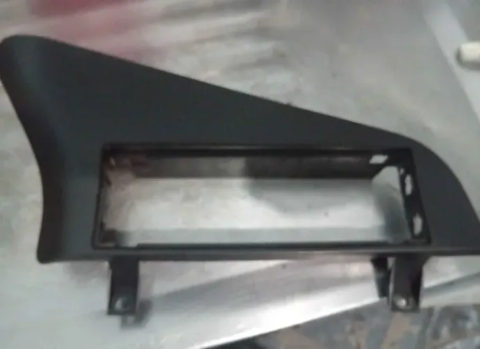 Moldura do rádio do painel Fiat Palio G1 96 até 2001 original