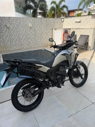 HONDA SAHARA 300 ADVENTURE 2024 ? IMPECÁVEL