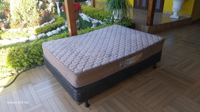 Cama box casal espuma flexível 1,88x1,38x023cm