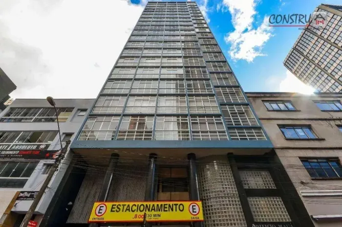 Conjunto no Centro de 55 m² - CJ0057