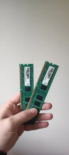 Kit Memória RAM DDR3 8GB (2x4GB)