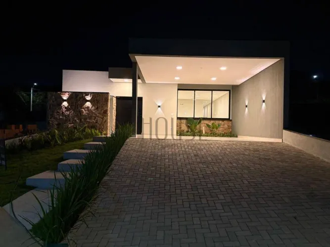 Casa à venda em Sorocaba com 156m² | Condomínio Helena Maria