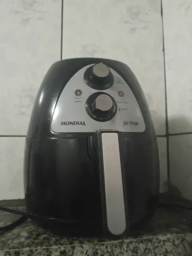 Vendo Air fry mais uma panela elétrica de arroz por 170