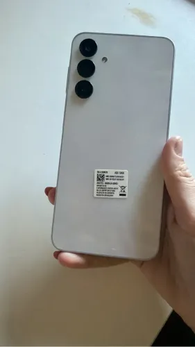 Vendo celular samsung novo