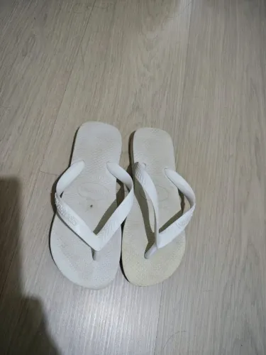 Chinelo usado