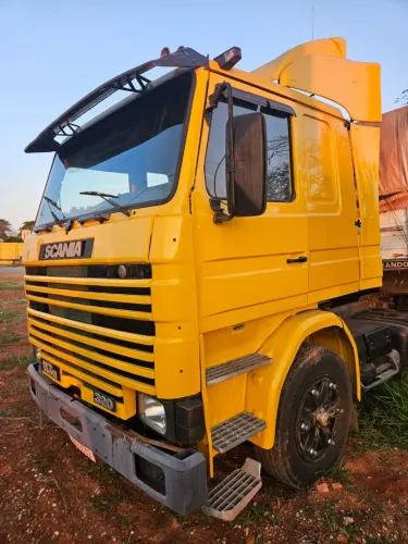 Caminhão Scania 113