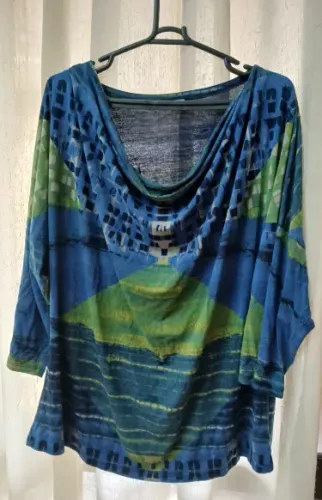 Blusa manga abaixo do cotovelo - NOVA Tamanho GG