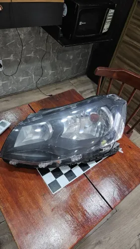 Farol esquerdo de gol G5