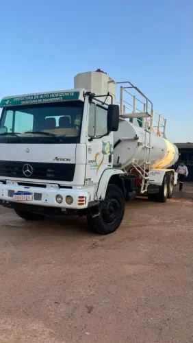 Caminhão pipa traçado 