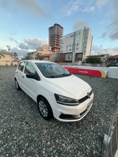 Volkswagen Fox Trendline 1.0 Flex 8V 5P 2015