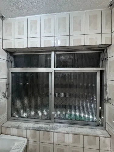Janela alumínio