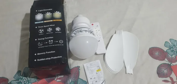 VENTILADOR TETO ABAJUR NOVO SEM TESTO. NUNCA USADO SEM TESTE
