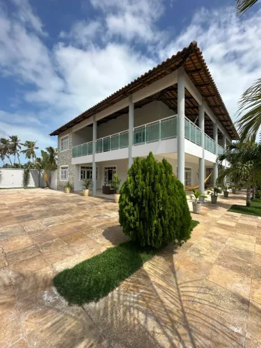 Vende-se casa coqueiral