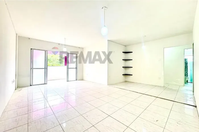 Apartamento nas Graças: 109m², 3 Quartos