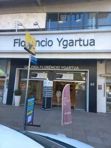 Galeria para aluguel tem 27 metros quadrados em Moinhos de Vento - Porto Alegre - RS