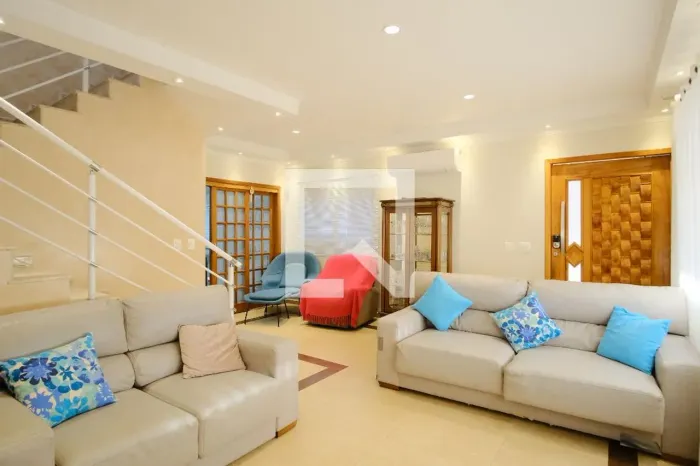 Casa à Venda - Vila Carrão, 3 Quartos, 208 m2