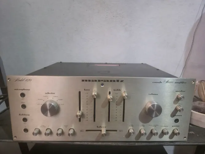 Amplificador marantz model 1120 e tape marantz model 5010B