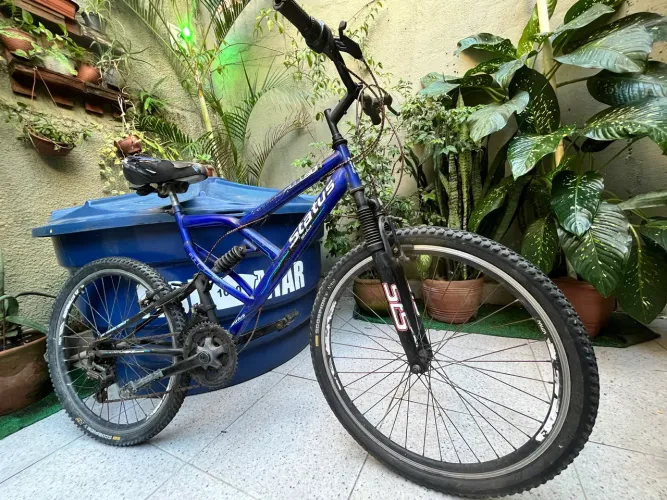 Bicicleta Status Full Suspension, aro 26, 18 marchas