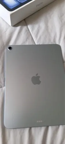 Apple iPad Air De 11 Chip M3 Wi-fi 256 Gb Cinza-espacial (Usado)
