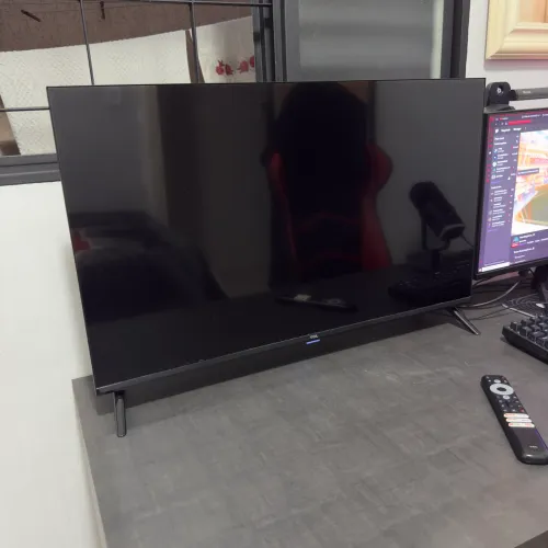 Smart TV TCL 32 Polegadas Com Controle - Perfeito Estado