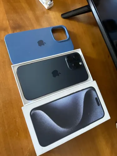 IPHONE 15 PRO MAX, QUERO INFERIOR MAIS VOLTA