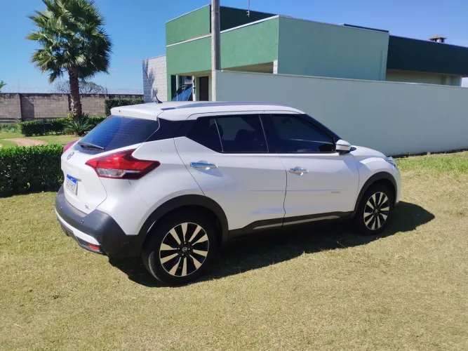 Nissan Kicks SL 1.6 16V Flexstar 5P Aut. 2021