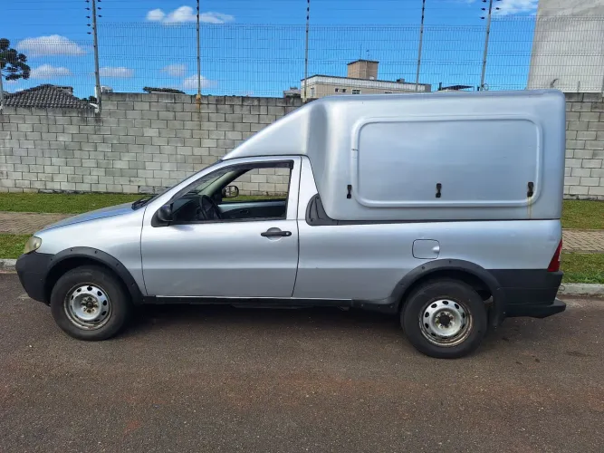 Fiat Strada 1.4 MPI Fire Flex 8V CS 2012