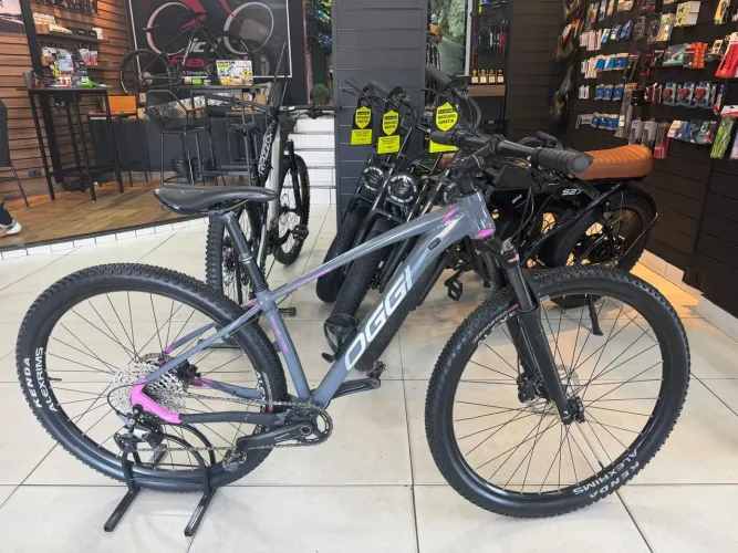 Bicicleta Oggi Big Wheel 7.2 Aro 29 - Deore 12v, Freio Hidráulico, Tam. 15,5