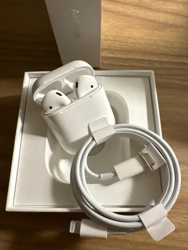 AirPods 2ª geração seminovo 