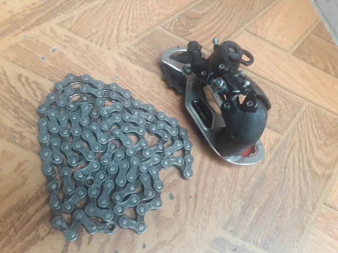 Câmbio SHIMANO +corrente