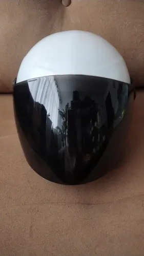 Capacete novo
