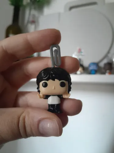 Boneco Colecionáveis Mike - kinder Joy stranger things