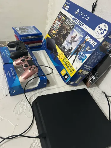 Ps4 slim 1 terá