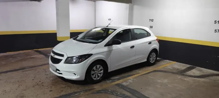 Chevrolet Onix JOY Hatch 1.0 8V Flex Mec. 4P 2019