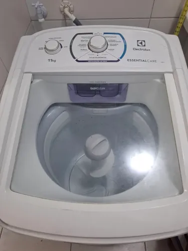 Máquina de lavar 11kg eletrolux