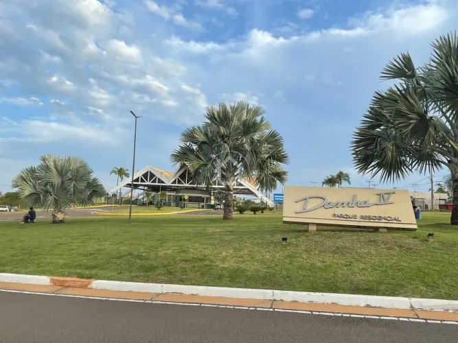 DAMHA 4 - TERRENO PRÓXIMO A ENTRADA DO CONDOMÍNIO