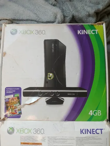 Xbox 360 silm com o Kinect (bloqueado) já testado com 2 controles