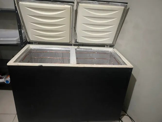 Vendo freezer horizontal 400 litros