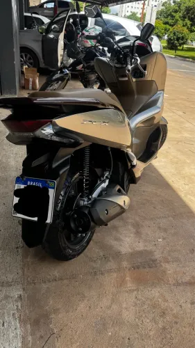 PCX DLX 2022/2023