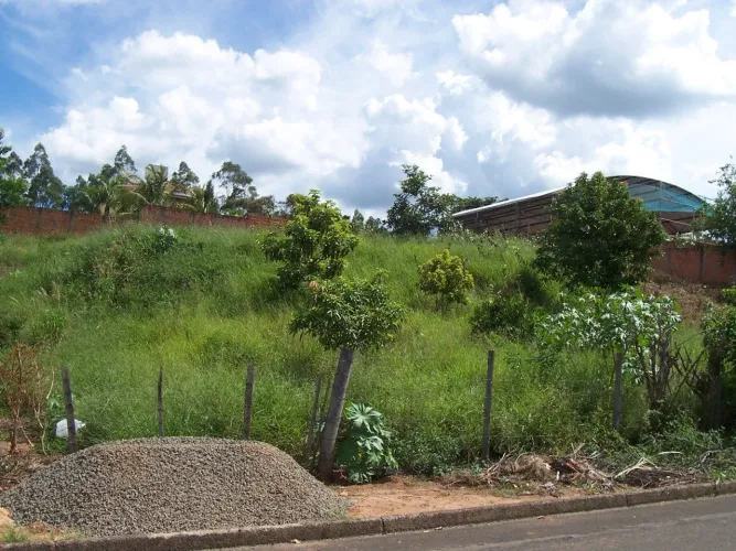 Terreno Padrão em Ribeirão Bonito