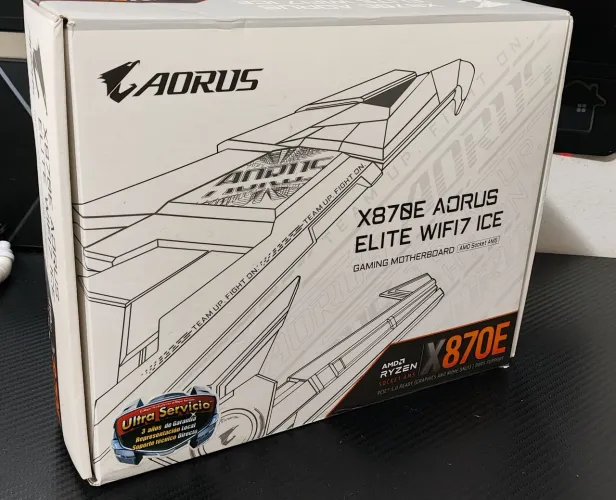 PLACA MÃE AMD X870E AORUS ELITE WIFI7 ICE (NOVA C/ GARANTIA ATÉ JAN/27)