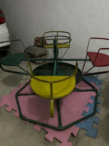 Carrossel brinquedo