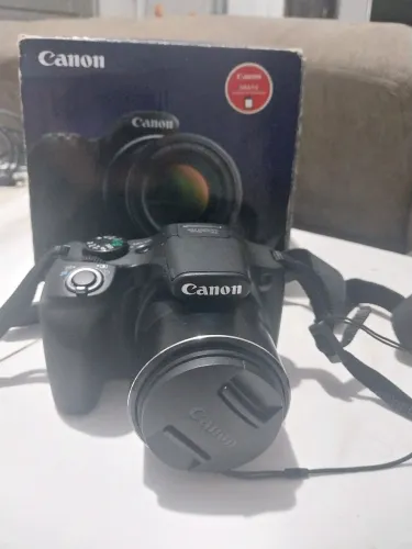 Câmera Canon Power shot sx520hs