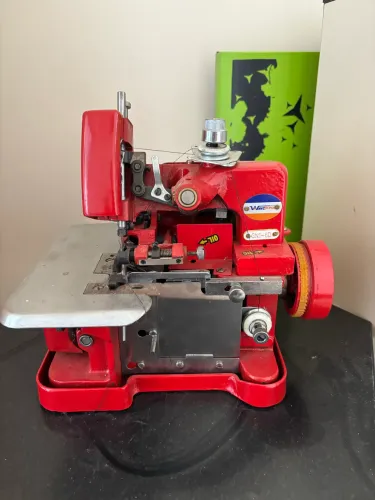 Maquina de overlok