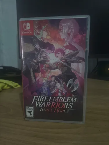 JOGO FIRE EMBLEM WARRIORS THREE HOPES NINTENDO SWITCH