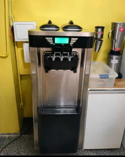 Máquina de sorvete Profissional