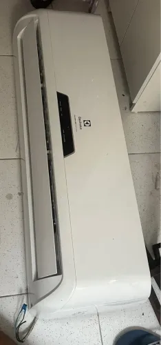 Ar-Condicionado Electrolux Inverter 22.000 BTUs - R-410A
