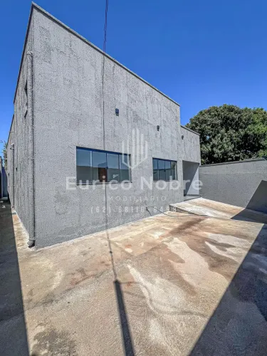 CASA | 3 quartos, 1 suíte, 2 vagas - 250m²-  JARDIM SCALA - TRINDADE -GO